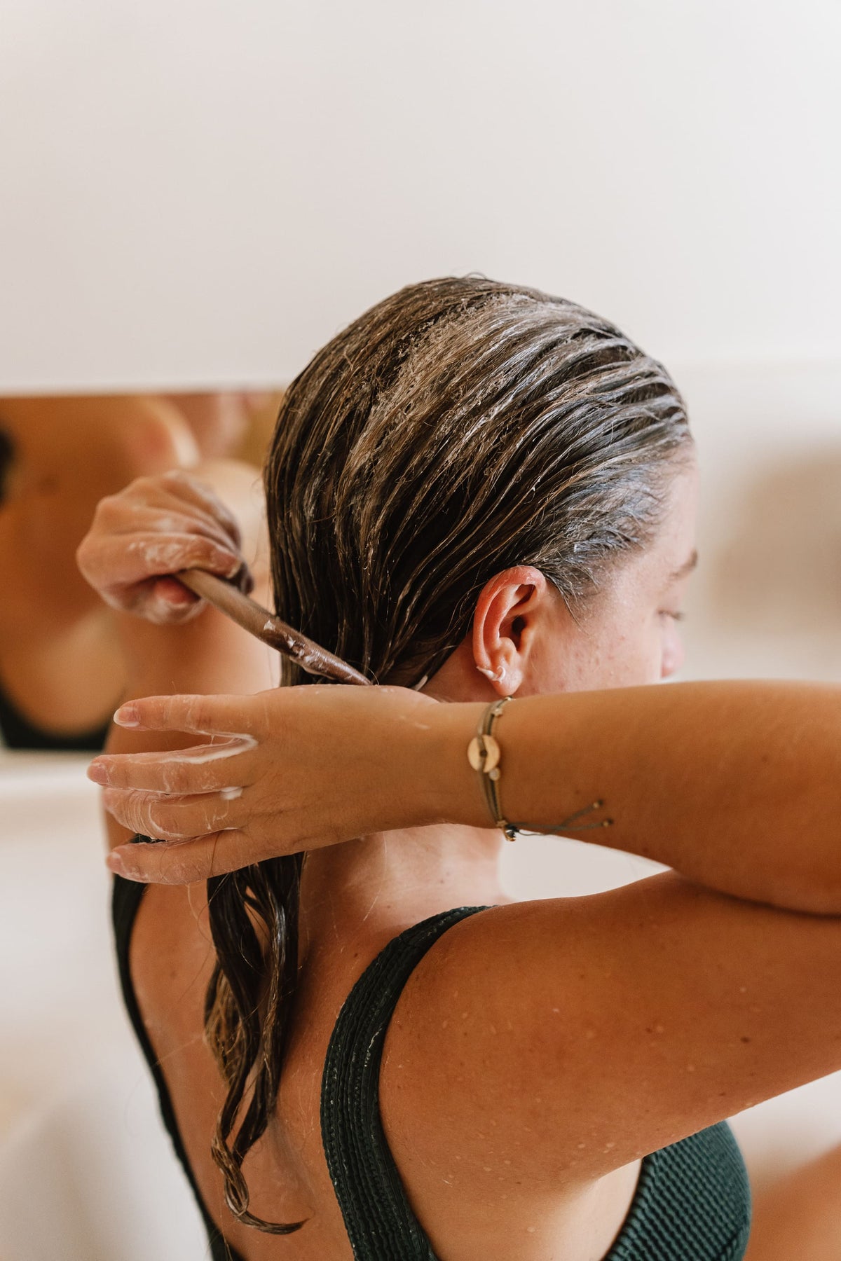 8 recettes de masques faits maison pour cheveux bouclés