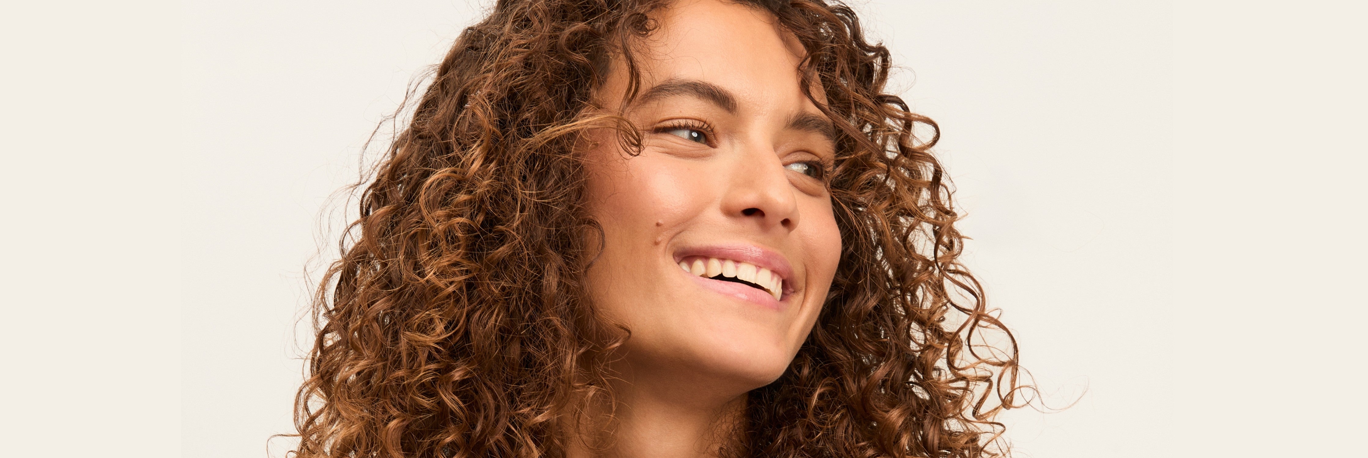 Cure de sébum cheveux bouclés