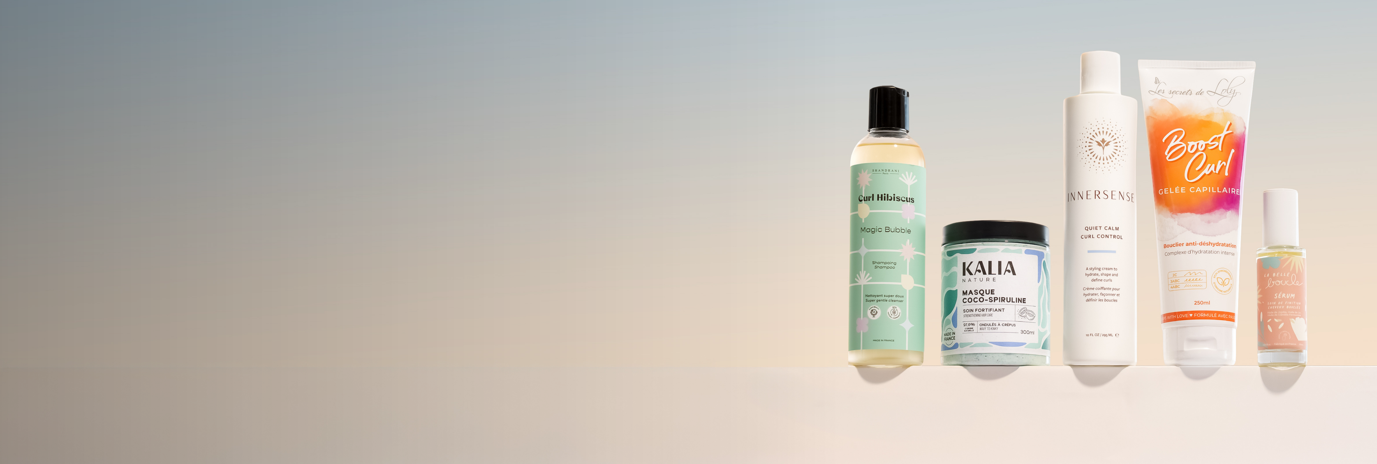 Les meilleurs soins naturels pour vos cheveux bouclés